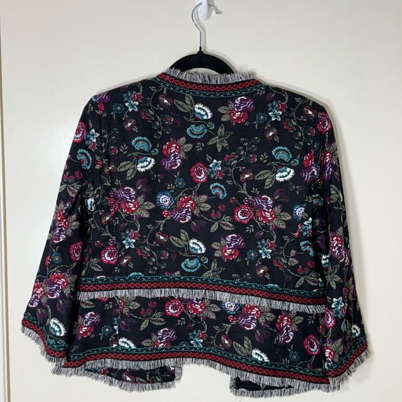 LOFT Women’s Black‎ Fringe Embroidered Floral Jacket Size 6 - Picture 7 of 7